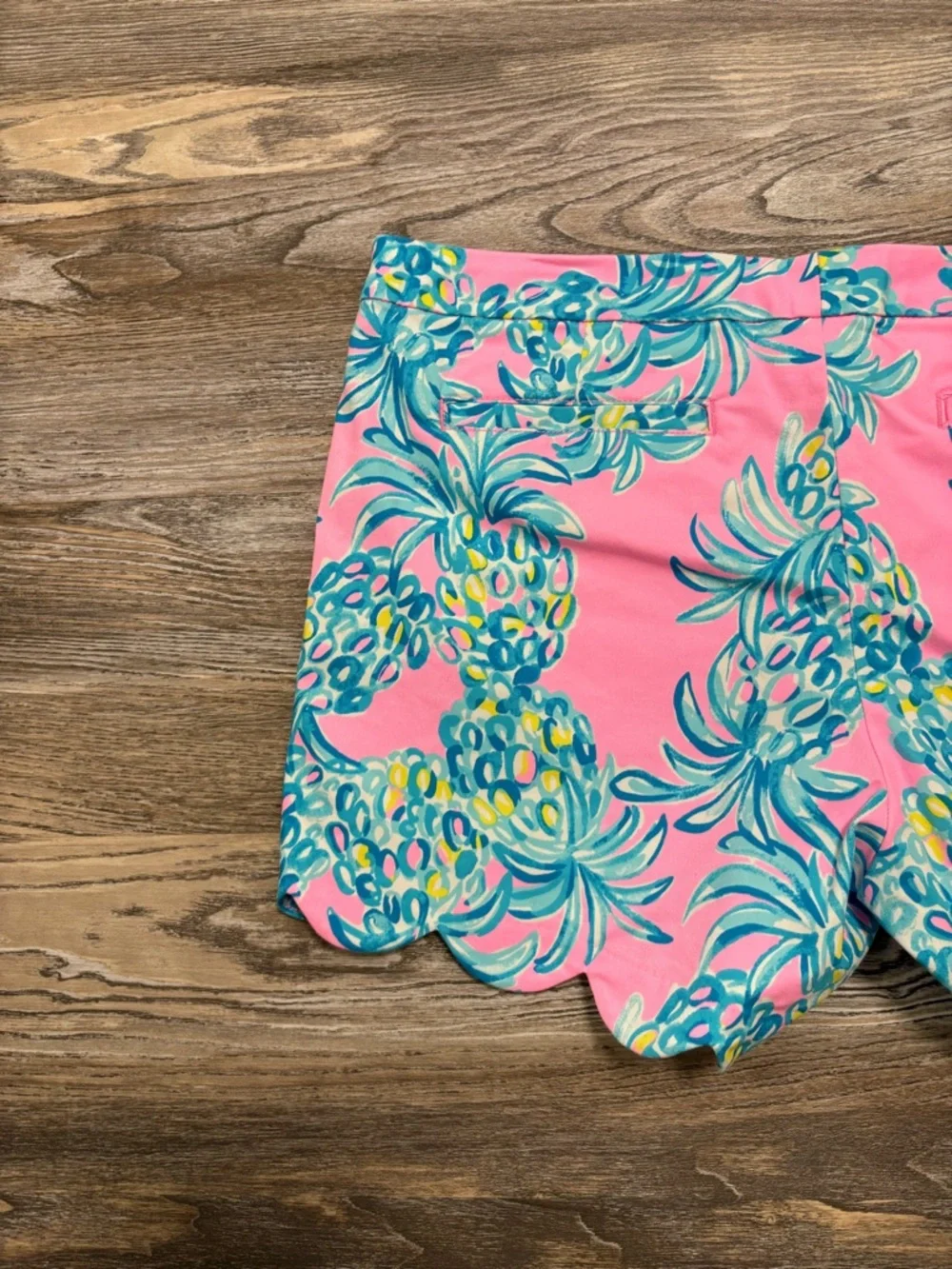 Lilly Pulitzer Stretch Buttercup Shorts in Pelican Pink Beat the Heat 14 NWOT
